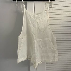 Abercrombie & Fitch white lightweight romper coverup